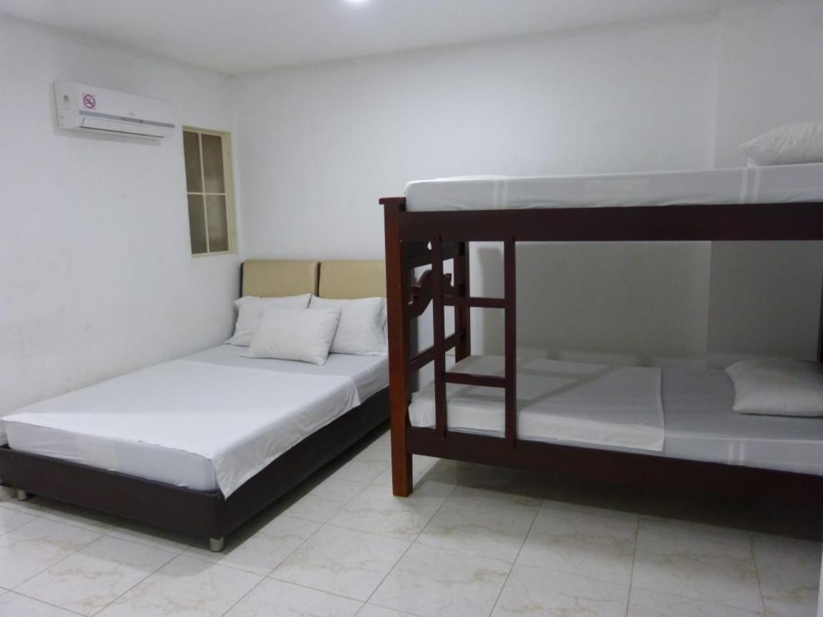 Hotel Palmeras - Santa Marta (Magdalena) — Fotos 3